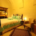 Hanci Cave فندق 4*
