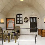 فندق Hanci Cave 4*
